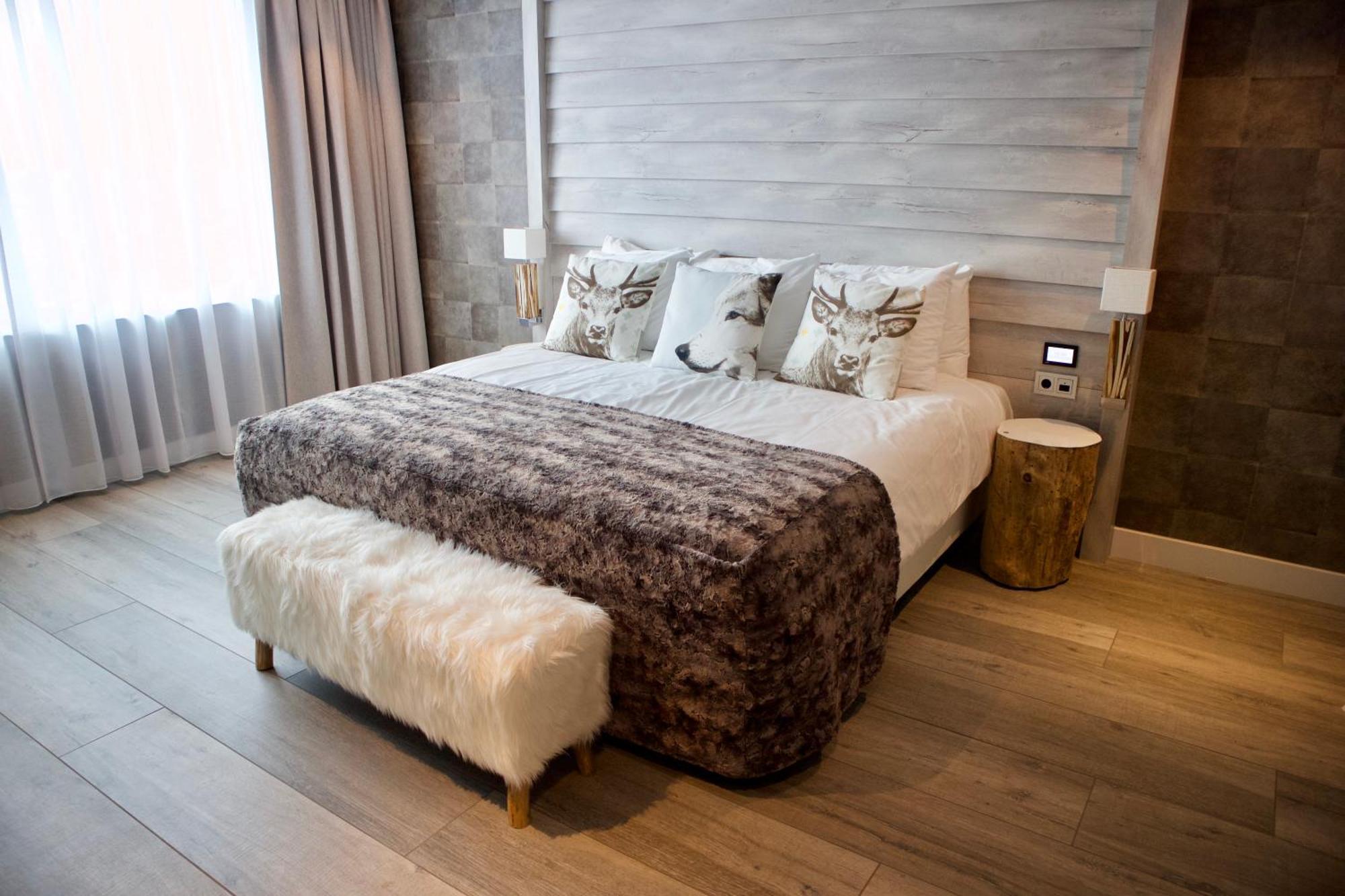 Hotel Der Valk 4*