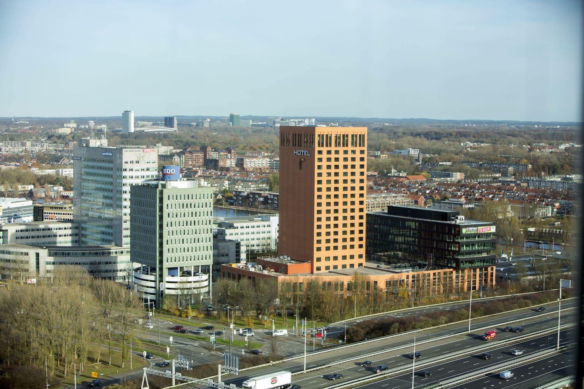 Der Valk Hotel 4*